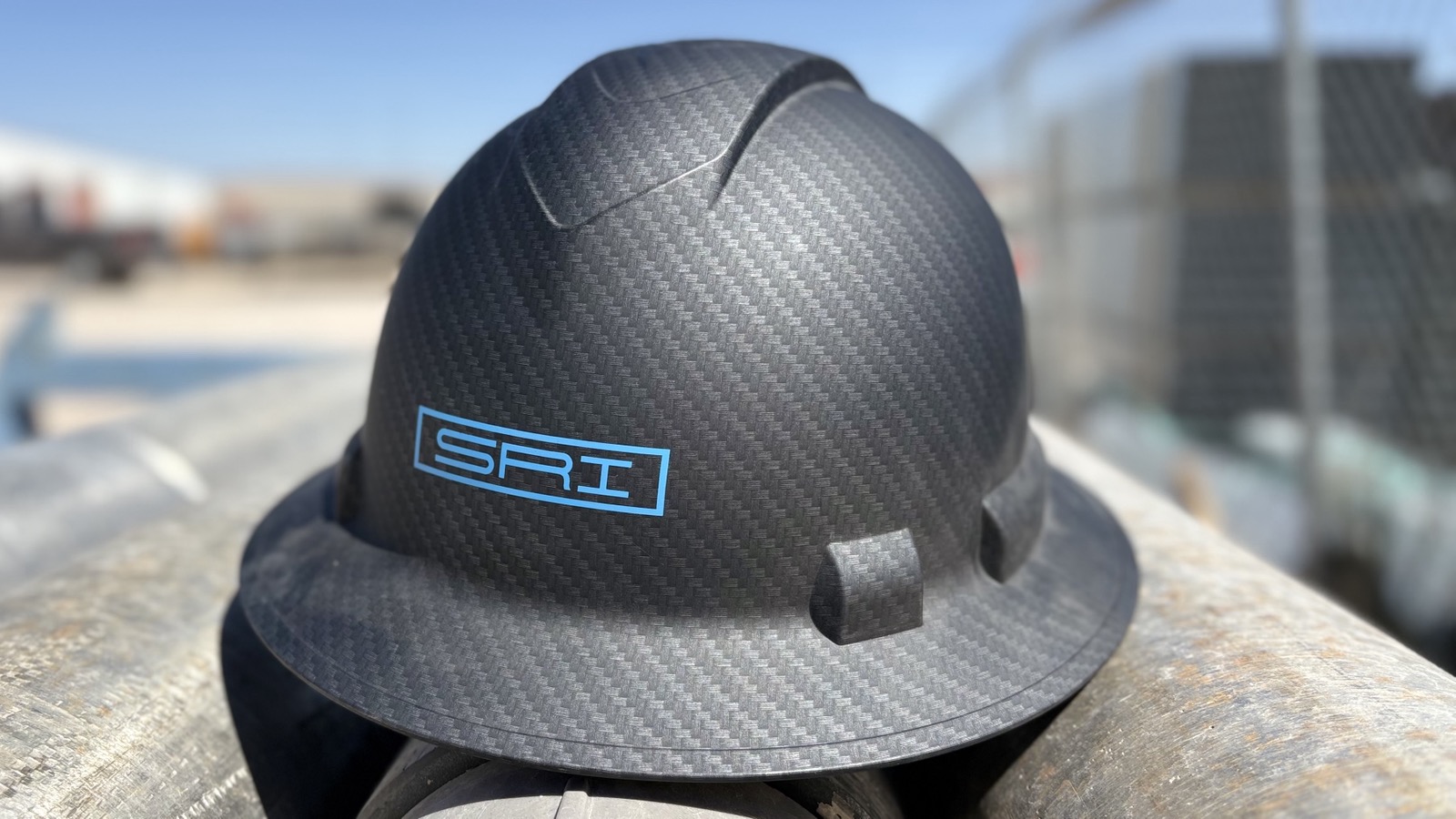 Field drilling operation and measurement while drilling setup.